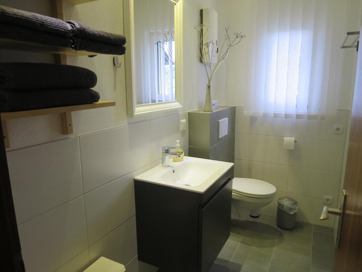 Ferienwohnungen Haus Hinneres Schalkenmehren Extérieur photo