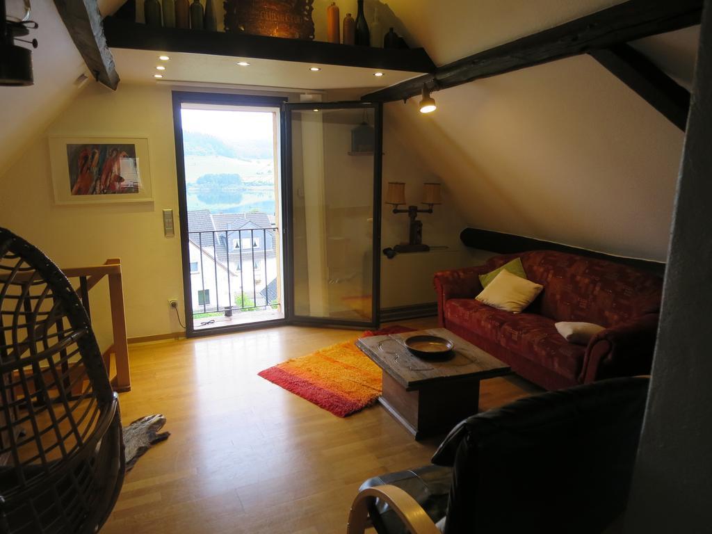 Ferienwohnungen Haus Hinneres Schalkenmehren Chambre photo