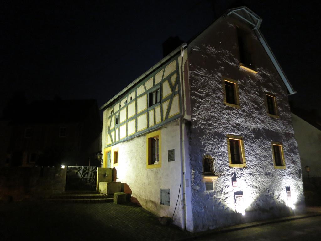 Ferienwohnungen Haus Hinneres Schalkenmehren Extérieur photo